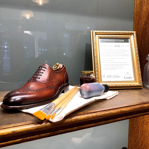 王室御用達の革靴ショップ、ローク（Loake）のホルボーン店 | ロンドン 